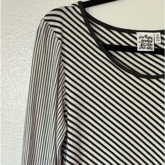 Parsley & Sage Small Tunic Top Gray White Stripe Pocket 3/4 Sleeve Art To Wear - Picture 4 of 8